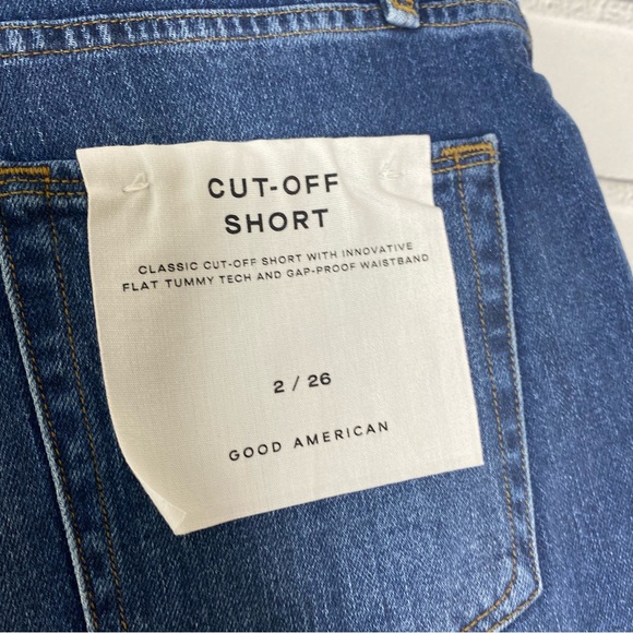 New Good American Cutoff High Waist Denim Shorts size 26 - Picture 8 of 9